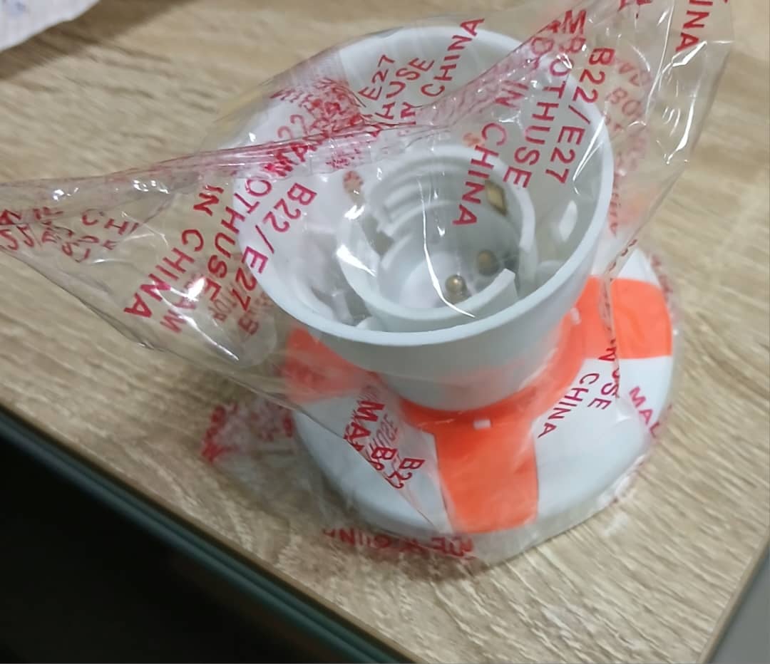 DOUIILLE DE LAMPE MIXTE B22-E27 ( PQT DE 10 PCS) - GENERIQUE